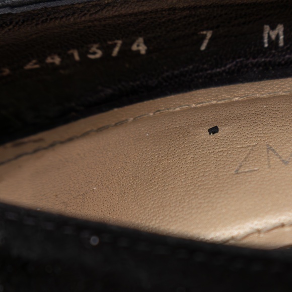 Stuart Weitzman Black Suede Pointed Toe Pumps – US‎ 7 - Picture 12 of 12